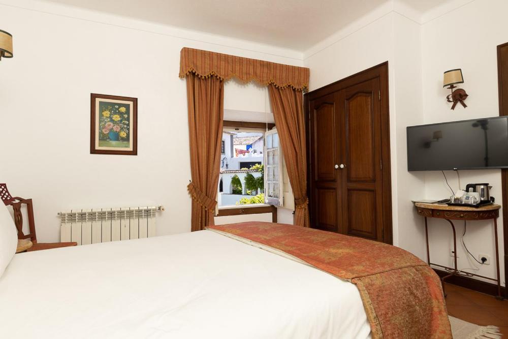 Casa De S. Thiago Do Castelo Otel Óbidos Dış mekan fotoğraf