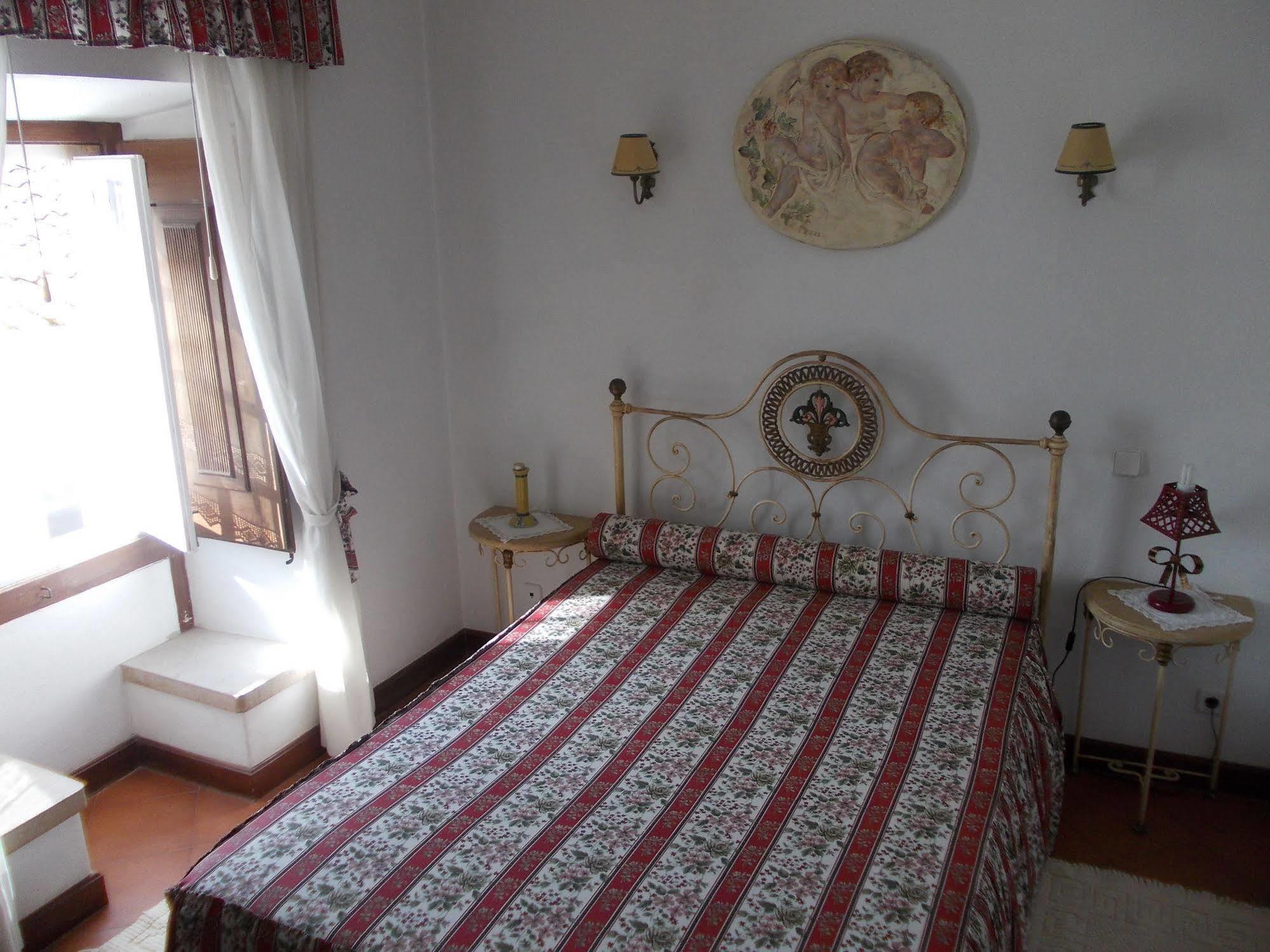 Casa De S. Thiago Do Castelo Otel Óbidos Dış mekan fotoğraf